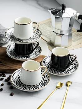 Keraminės kavos puodelis ir lėkštelė naujų kūrybinių turkijos stiliaus italijos koncentruotos kavos puodelį, 80ml popietę arbatos puodelio šaukštelį kavos rinkinys